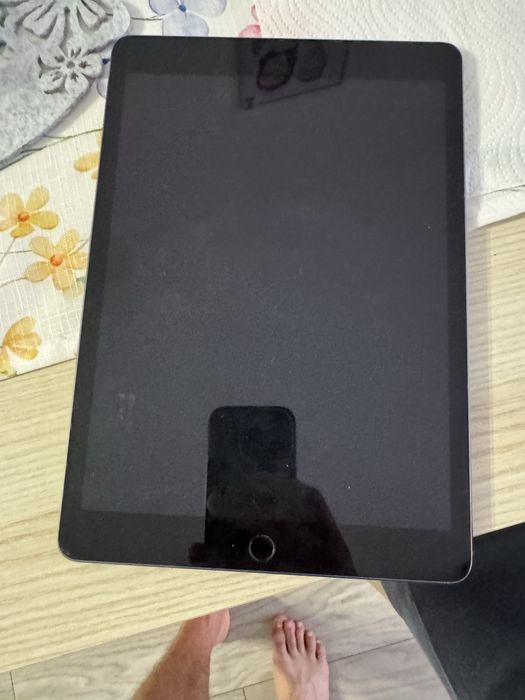 Ipad generatie 9 cu cartela MDM