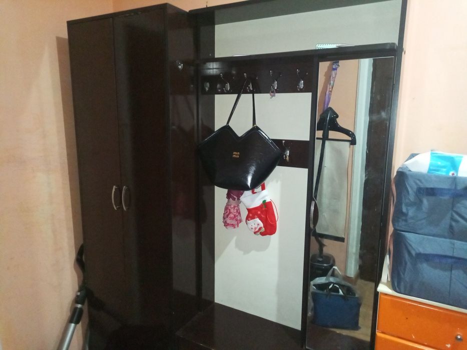 Продается мебель для прихожки
