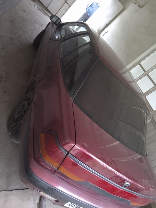 Espero 1995 yil gaz benzin yurip turgan ishi yoʻq tayyor mashina