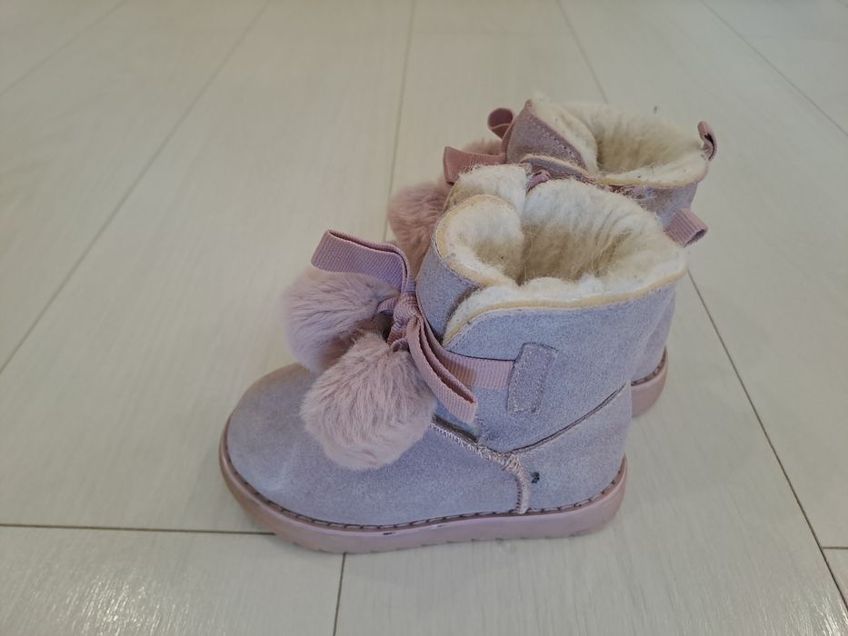 Зимние сапожки для девочки