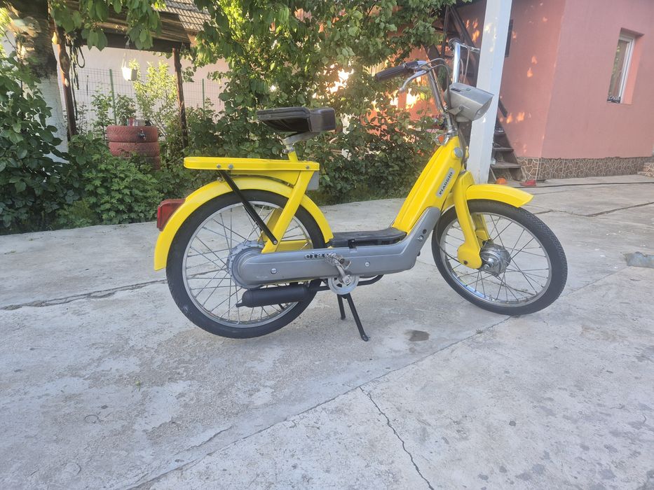 Piaggio Ciao Moped 1980