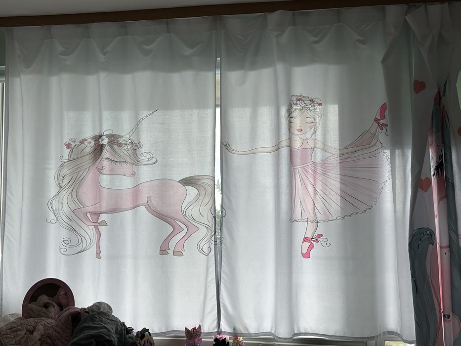 Перде за детска стая с балерина и еднорог розово тънко