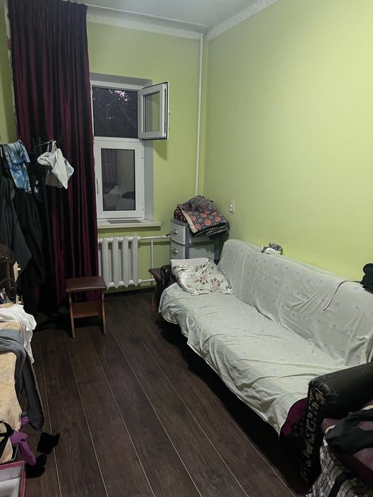 Продается 5 комнат квартира