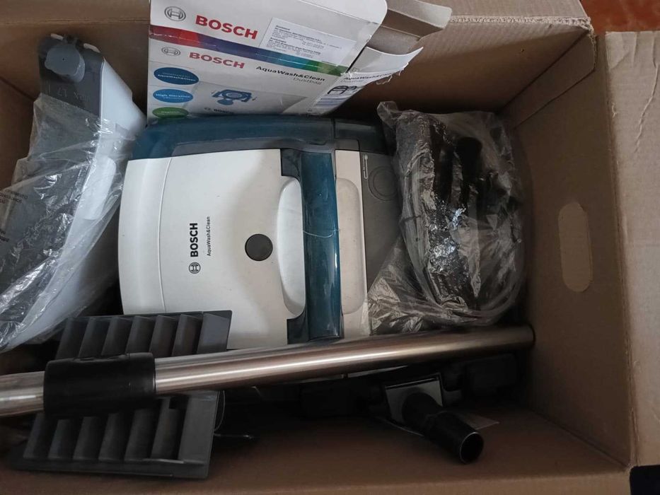 Aspirator cu spălare BOSCH