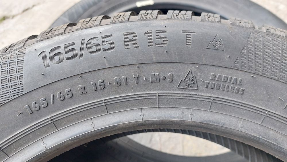 Нови гуми 165/65/15 Continental 2 броя