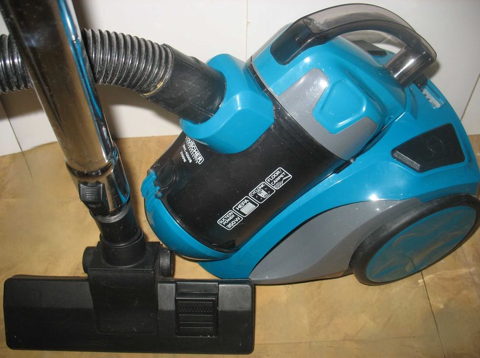 Пылесос  2100 w...