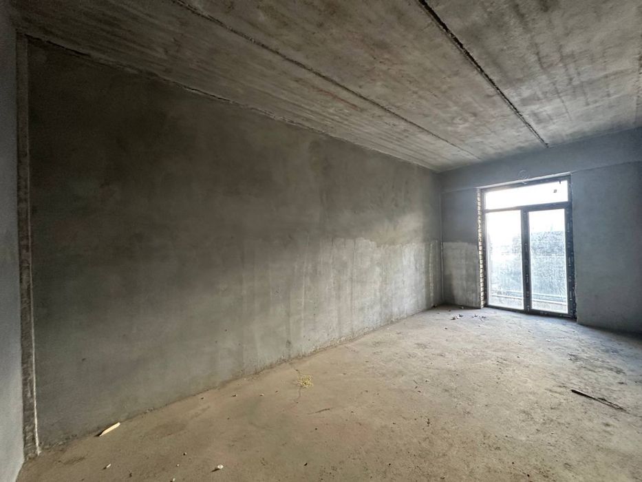 Срочно продаётся 3-комнатная квартира в новостройке