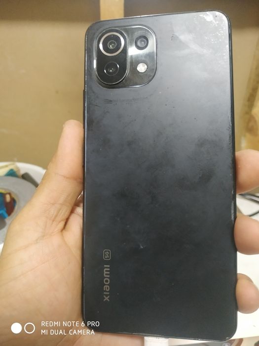Mi 11 lite  6 128 rodnoy jamanarsasi