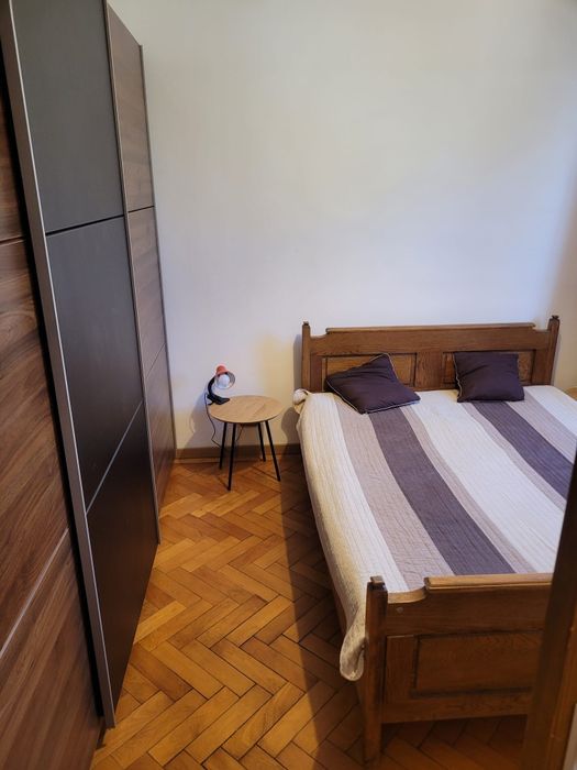 Inchiriez apartament in Complexul Studentesc langa Facultatea de Drept