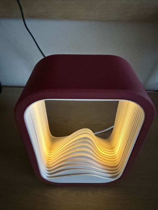 Lampă LED design modern