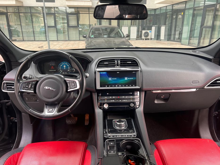 Vand jaguar f-pace 2.0