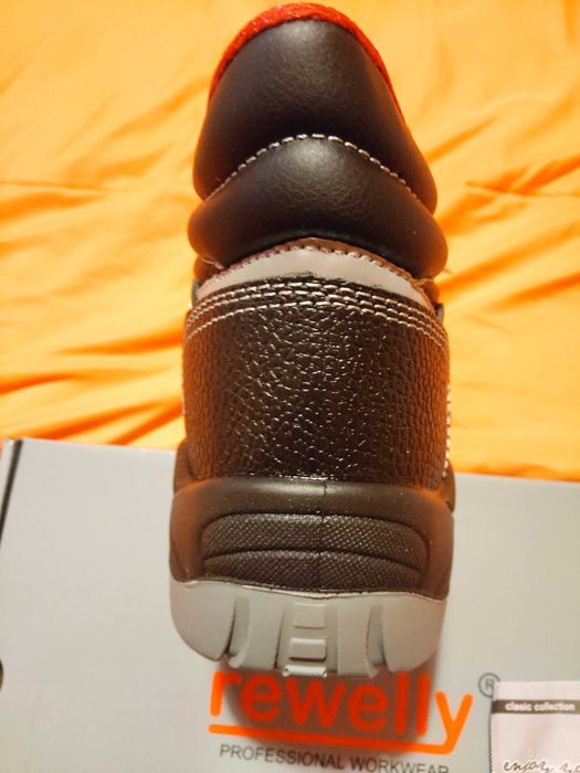 Зимни работни обувки Rewelly  N42