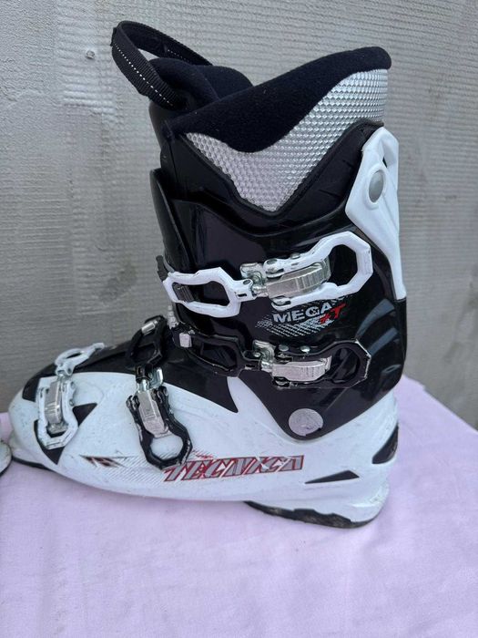 Clapari ski schi Tecnica mega +T marime EUR:46 Mondo 30