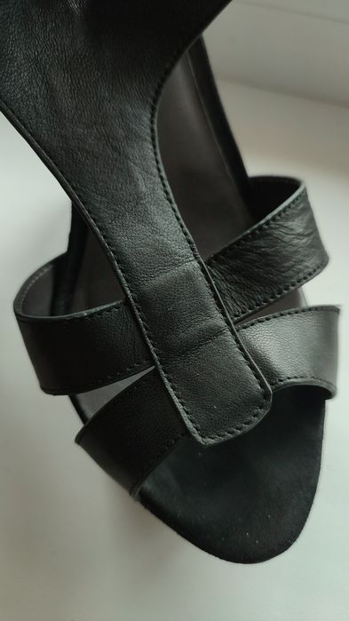 Босоножки скала (кожа)