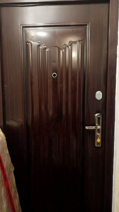 Дверь входная срочно