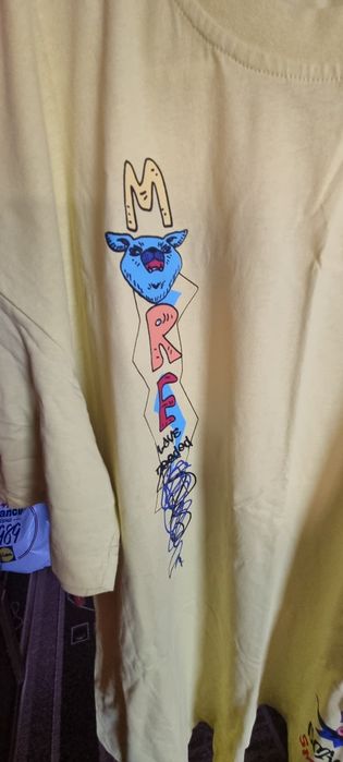 Мъжка тениска в жълто