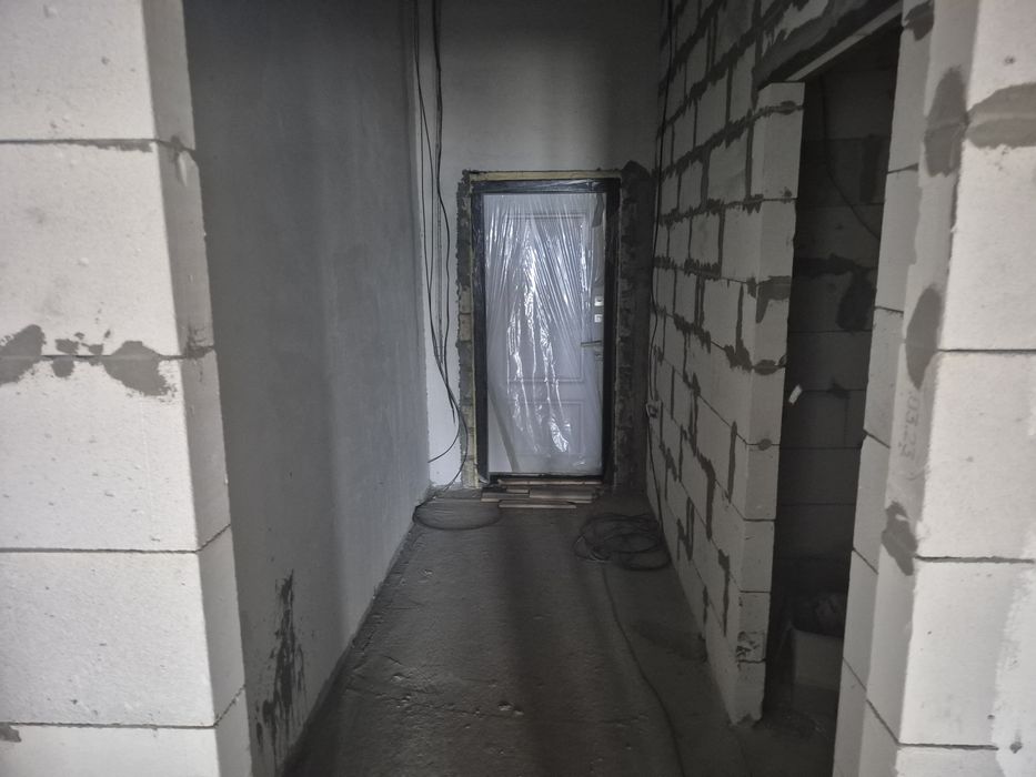 14/13 уй сатамын,