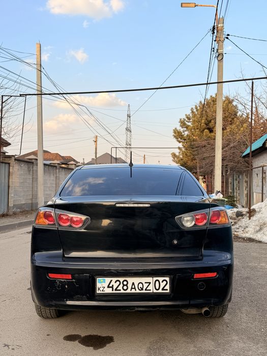 Продам машину срочно