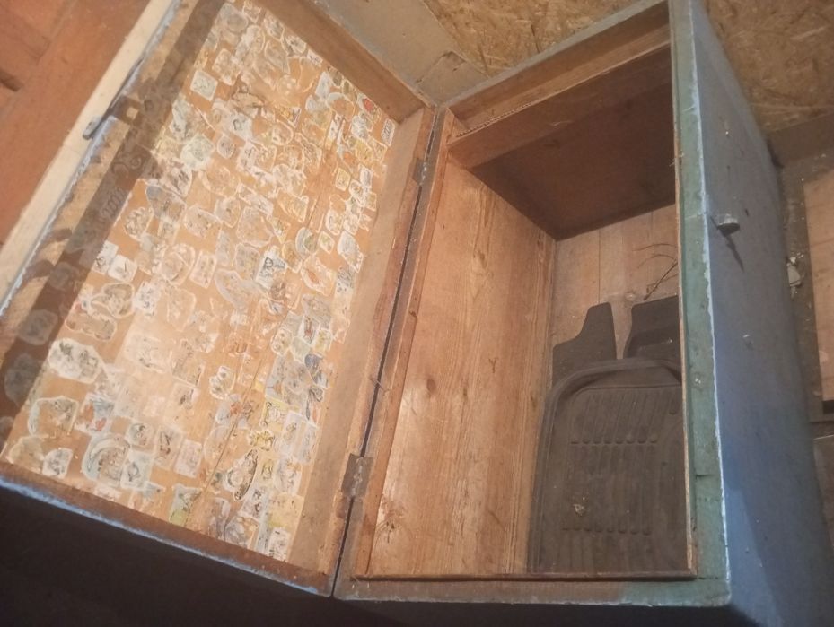 Продам сундук дерево