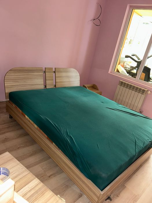 Легло+ матрак 160/200+ гардероб