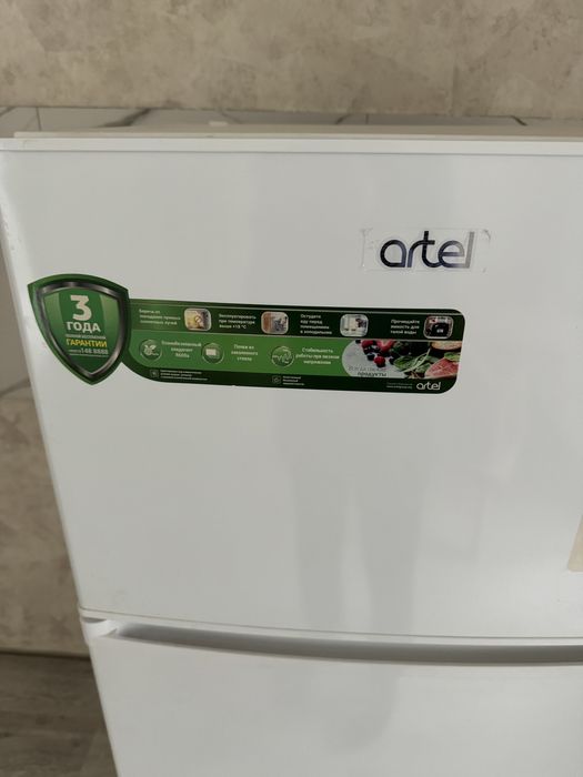 Продам холодильник