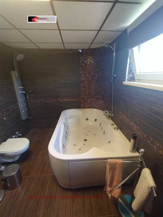 Продава се Къща в Банкя - 240 кв.м за 1625 €/кв.м - Снимка #14