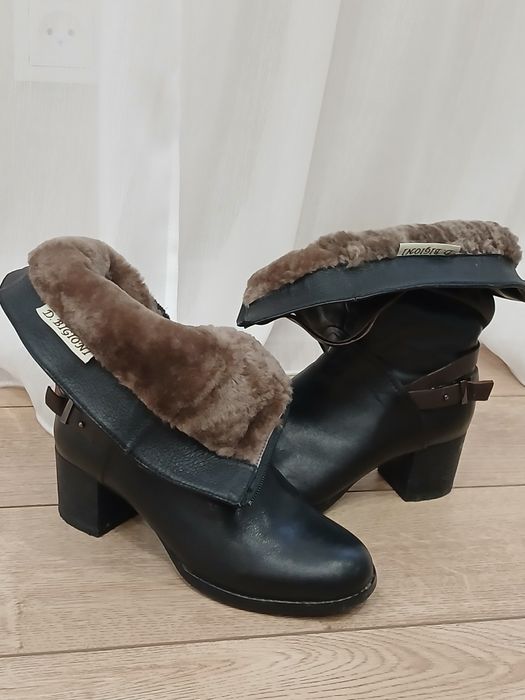 Продам зимние полусапожки.