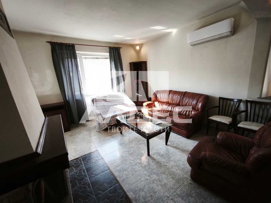 Дава се под наем Двустаен апартамент в София, Център - 84 кв.м за 680 € - Снимка #2