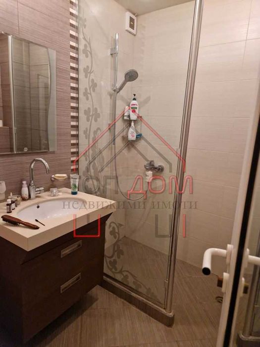 Дава се под наем Тристаен апартамент в Варна, Аспарухово - 65 кв.м за 459 € - Снимка #11