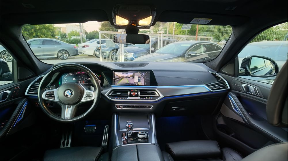 Bmw X6 M50i 530 cp