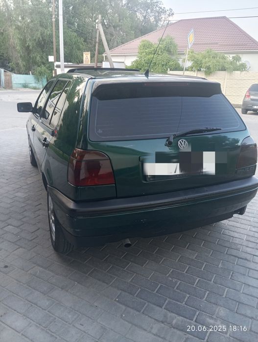 Продаётся автомашина