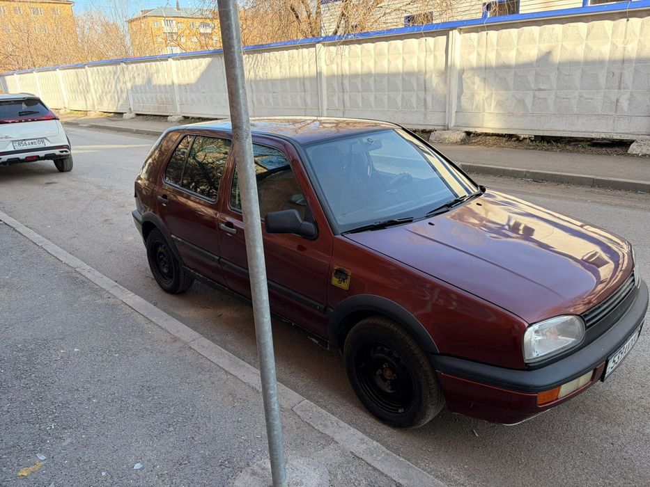 Продам машину гольф 3