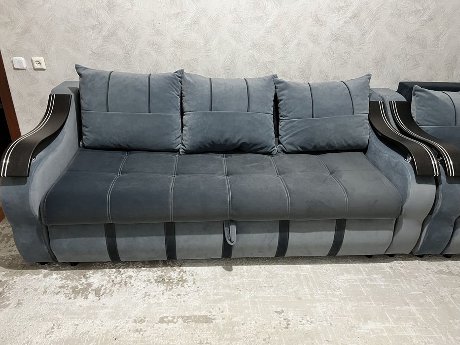 Диван в хорошем состоянии