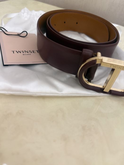 Twinset колан цвят бургунди