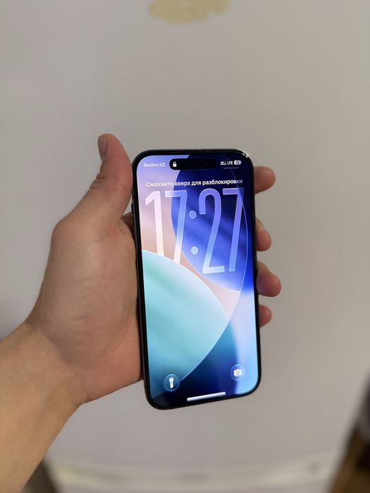 Срочно продам iPhone 14 pro