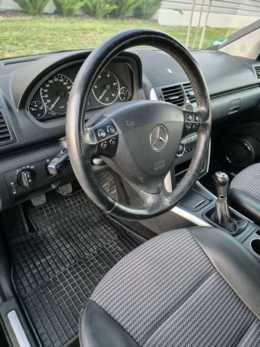 Mercedes Benz A200 CDI - 140 cp+ Set Roti IARNA