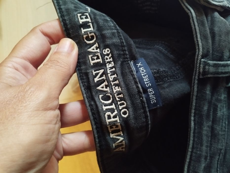 Маркови еластични дънки