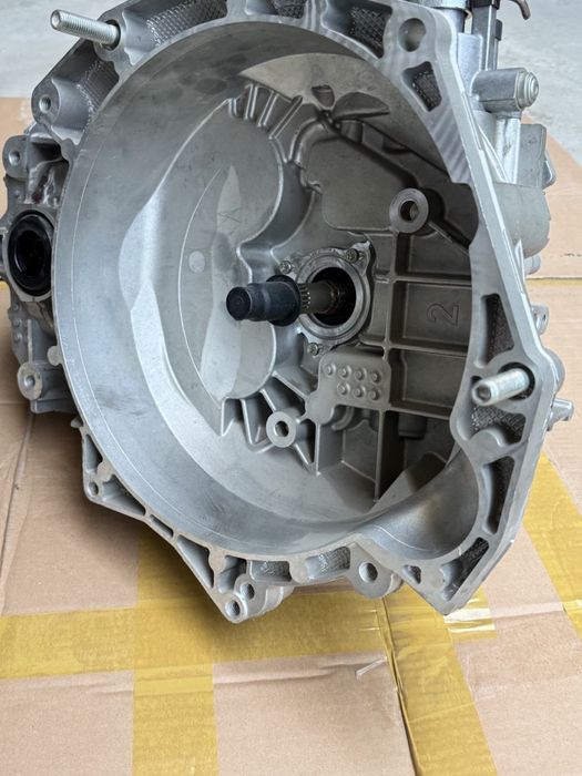 МАЛИБУ 1 Механика коробка! Новая!