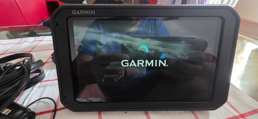 Навигация за камион Garmin Dezl 780 LMT-D най-нови карти за цялаЕвропа