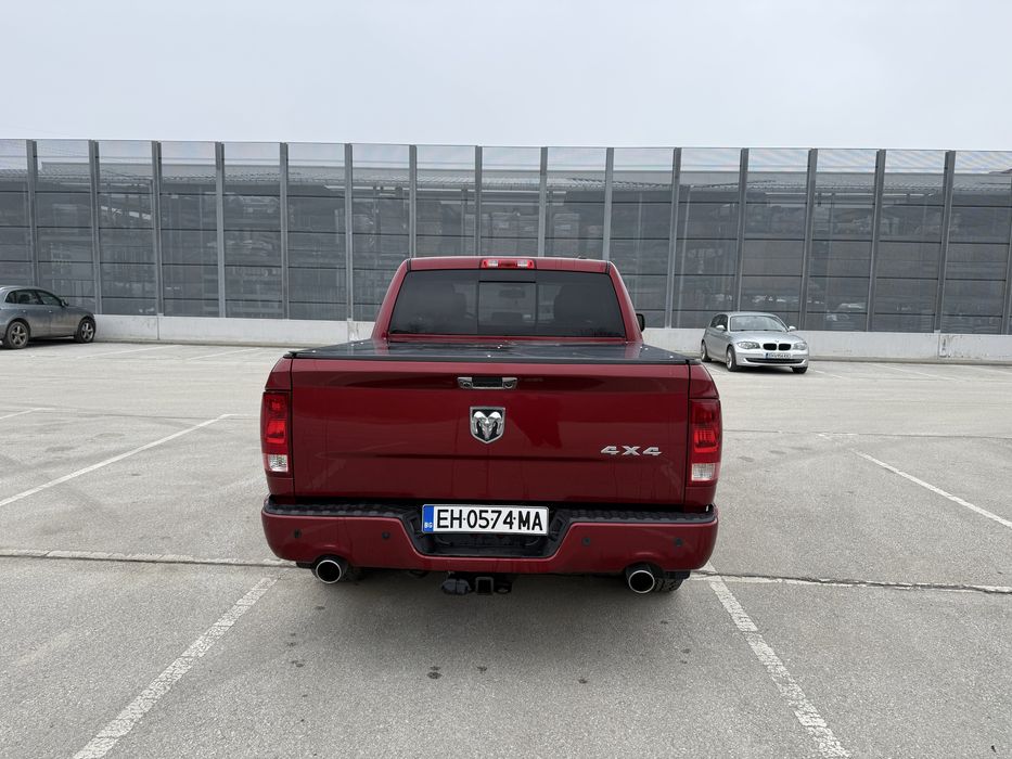 Dodge Ram 1500 Sport