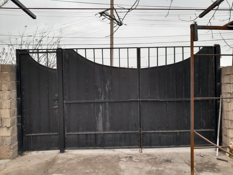 Ворота чёрный 4 метр 97 см