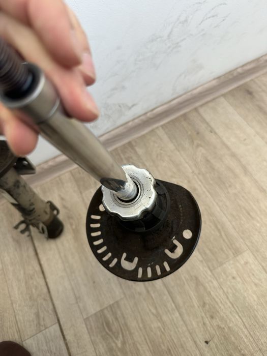 Стойки Skoda Rapid