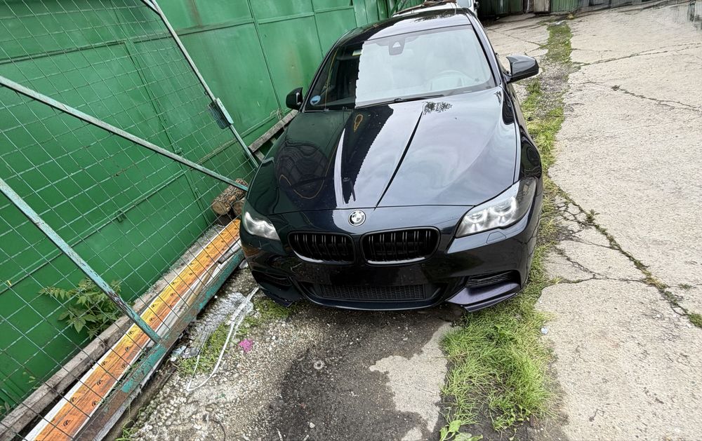 plansa bord hud bmw f10 f11 interior bmw f10 fete usi bmw f10 harman kardon