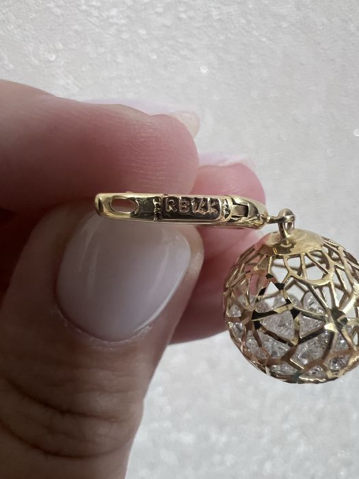 Продам Сережки 585 пробы