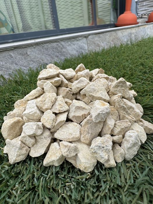 Piatra decorativa gradina vrac sau la sac
