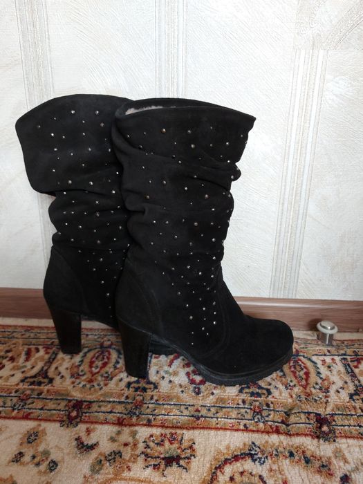 Замшевые сапоги. 36-37 размер