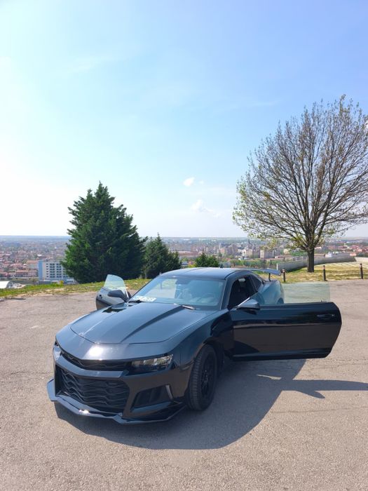 Vând Chevrolet Camaro Zl1