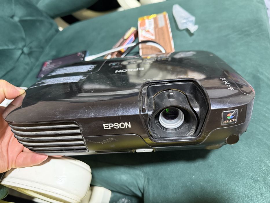 Epson EB-S72 proyektor sotiladi
