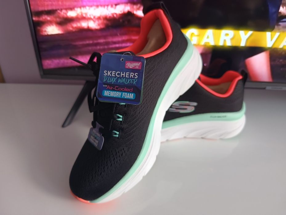 Pantofi sport Sketchers Memory Foam, Relaxed Fit  D'Lux Walker Fresh Finesse