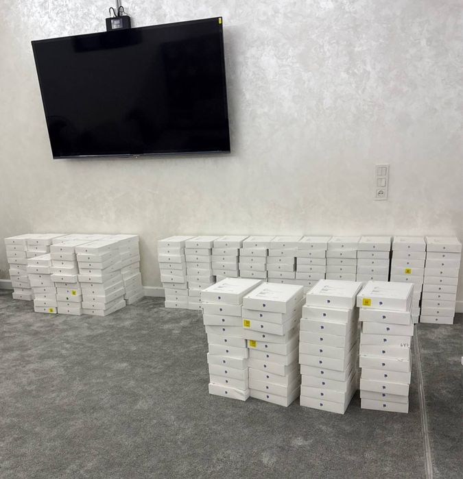 Планшет Apple iPad 2025 A16 , Wi-Fi, IPS, 11", 6GB/128GB